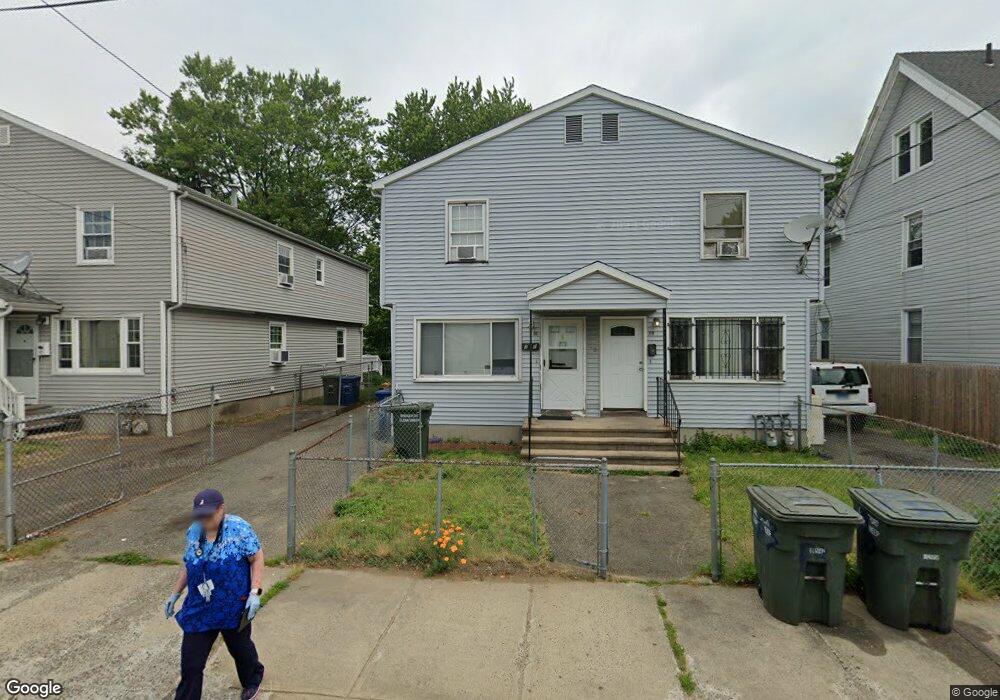 51 Adams St, Bridgeport, CT 06607 - photo 1