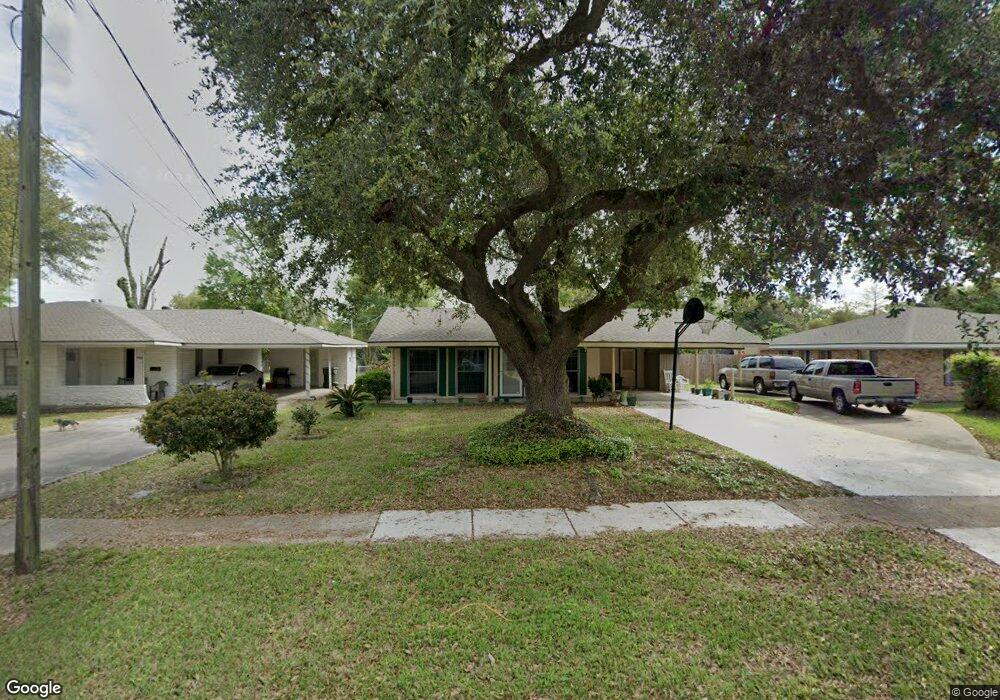 904 Cherryhill St, Lake Charles, LA 70607 - photo 1