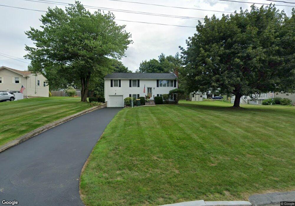 3 Grissom Cir, Franklin, MA 02038 - photo 1