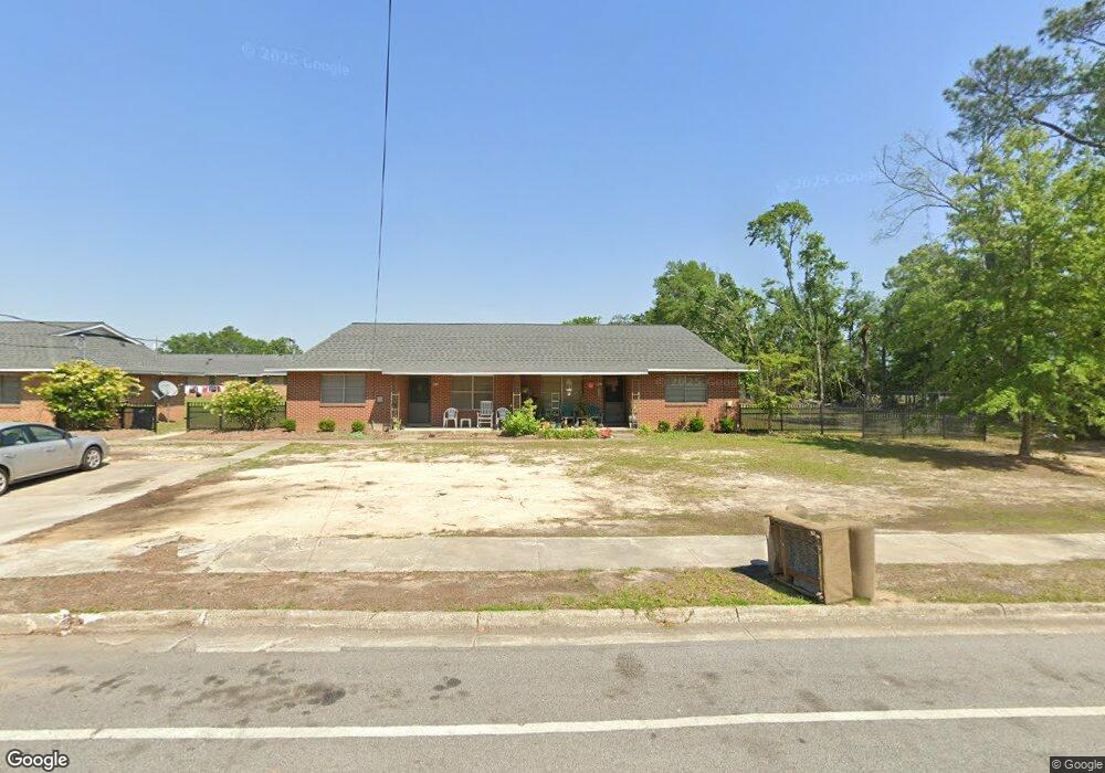 404 Letitia Ave N, Douglas, GA 31533 - photo 1