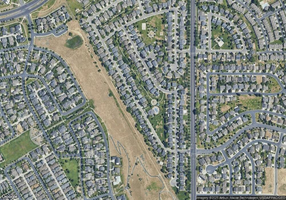 10831 S Pine Grove Way, South Jordan, UT 84095 - photo 1