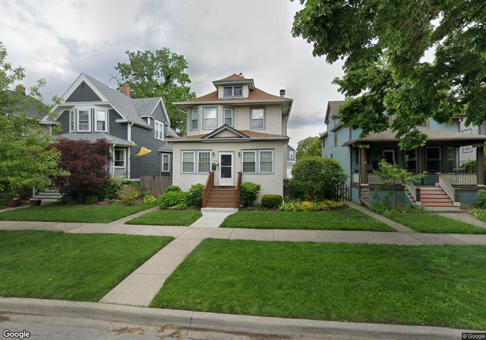 1128 S Euclid Ave, Oak Park, IL 60304 - photo 1