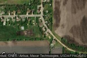 932 S 4th St, Bird Island, MN 55310