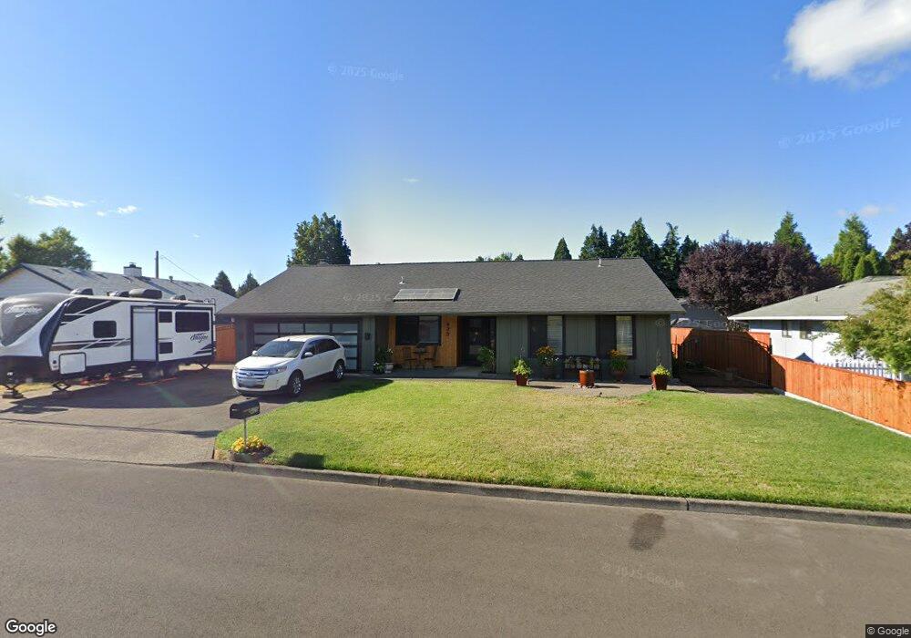 425 SW 11th Ave, Canby, OR 97013 - photo 1