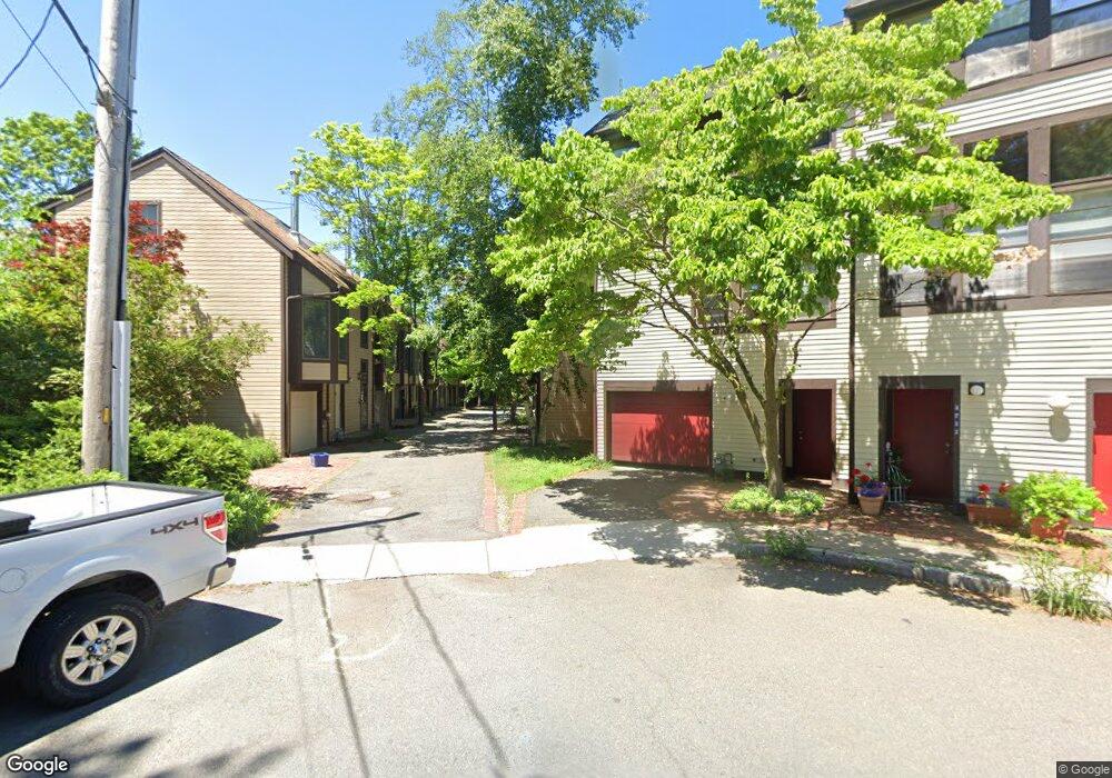 47 Cogswell Ave unit 22, Cambridge, MA 02140 - photo 1