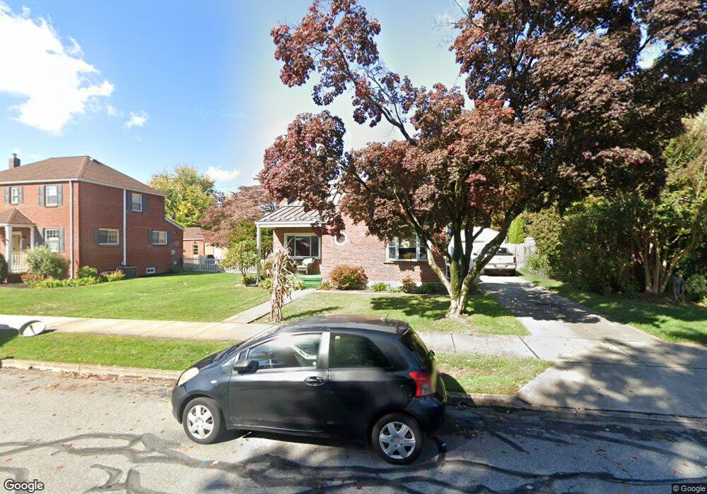 727 Carol St, New Cumberland, PA 17070 - photo 1