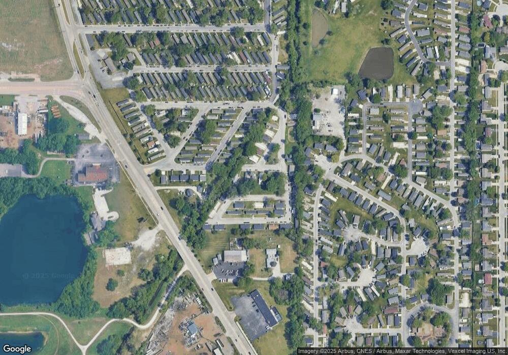 874 Victoria Cir, Lynwood, IL 60411 - photo 1