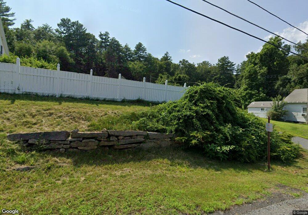 8 1/2 Mumford Rd, Sutton, MA 01590 - photo 1