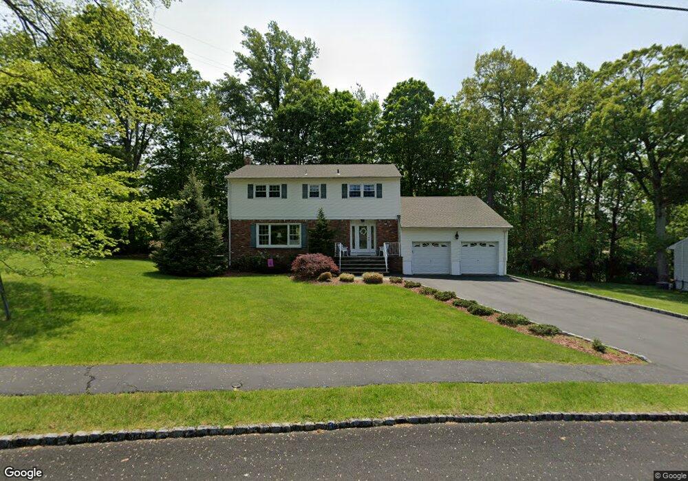 13 Pin Oak Rd, West Caldwell, NJ 07006 - photo 1
