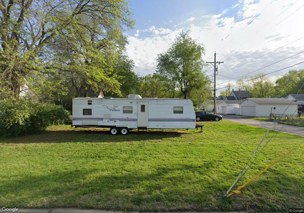 705 SW 2nd St, Topeka, KS 66603 - photo 1