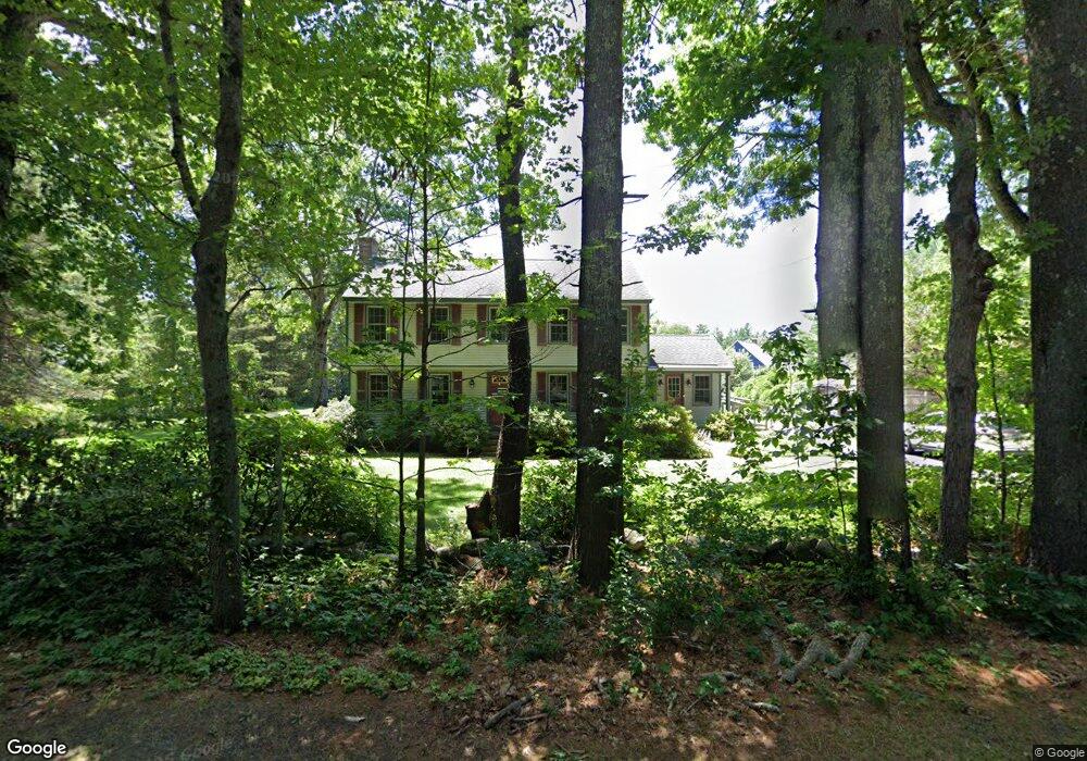 56 McQuestion Rd, MerriMacK, NH 03054 - photo 1