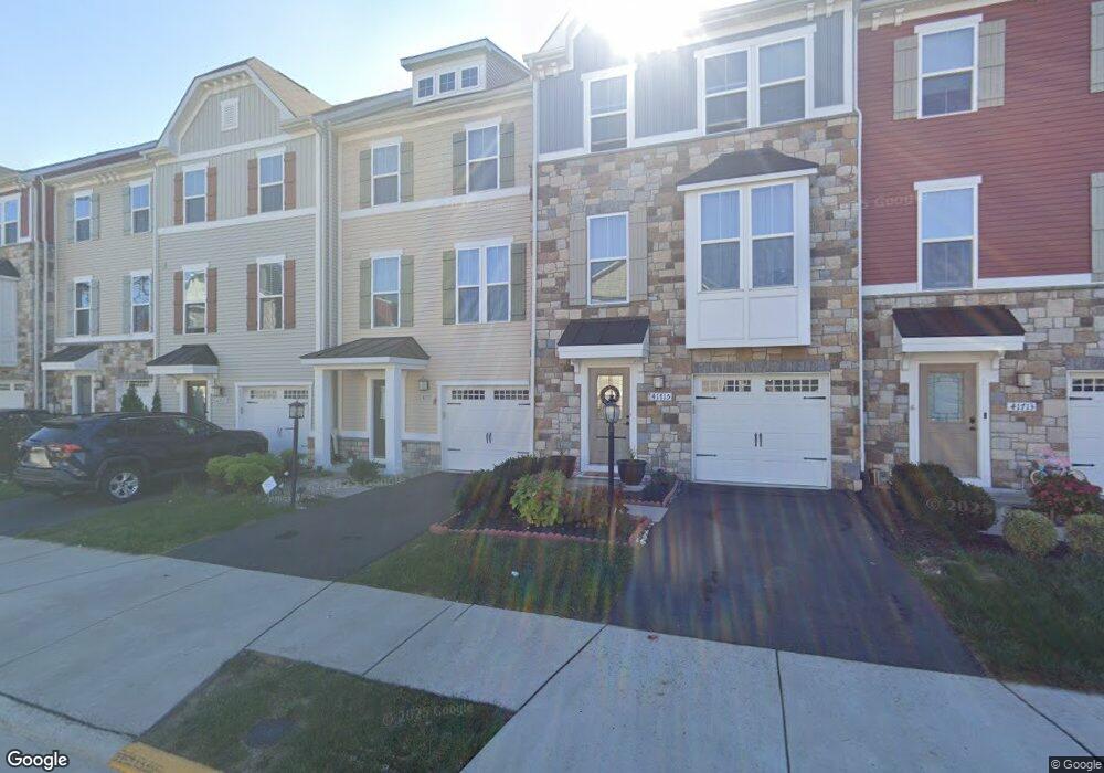 41717 McMonagle Square, Aldie, VA 20105 - photo 1