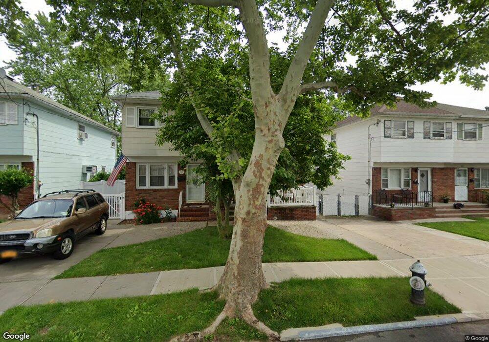 339 Chesterton Ave, Staten Island, NY 10306 - photo 1