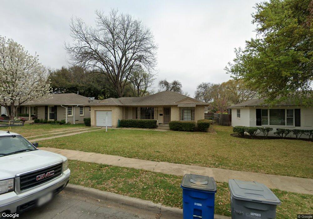 6211 Ravendale Ln, Dallas, TX 75214 - photo 1