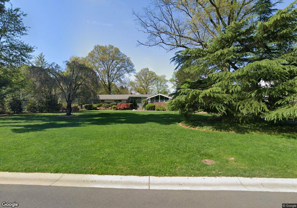 830 Golf View Rd, Moorestown, NJ 08057 - photo 1