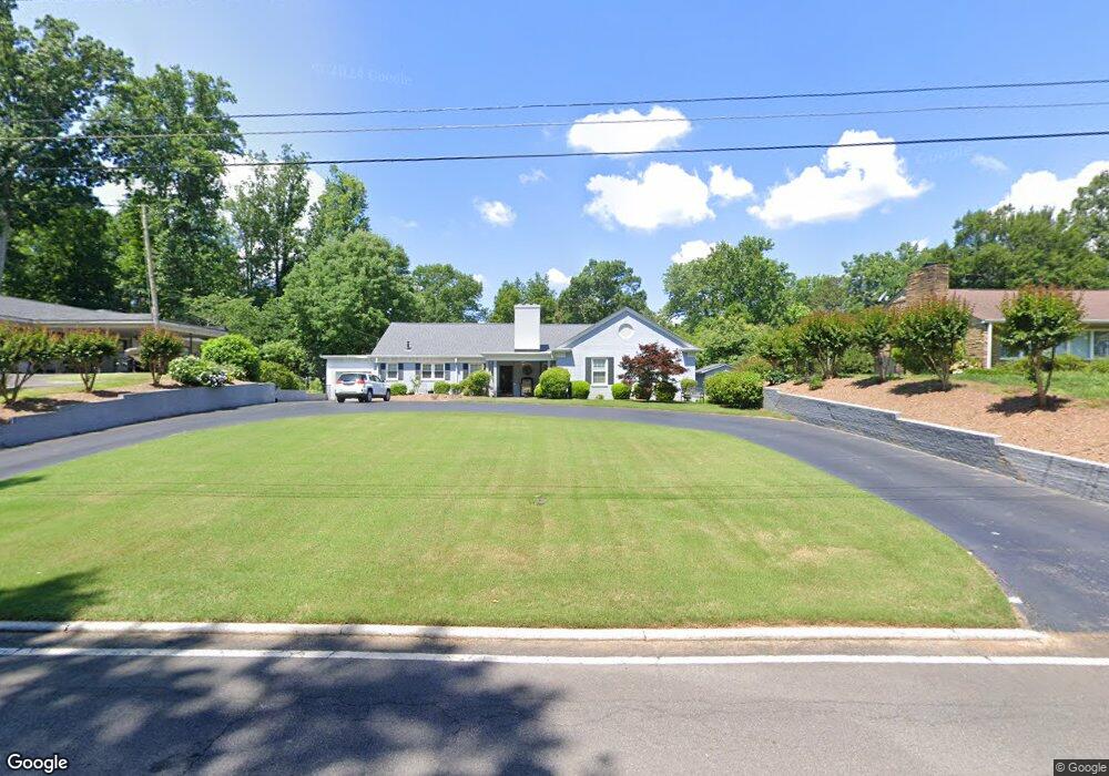 1024 E Lakeshore Dr, Dalton, GA 30720 - photo 1