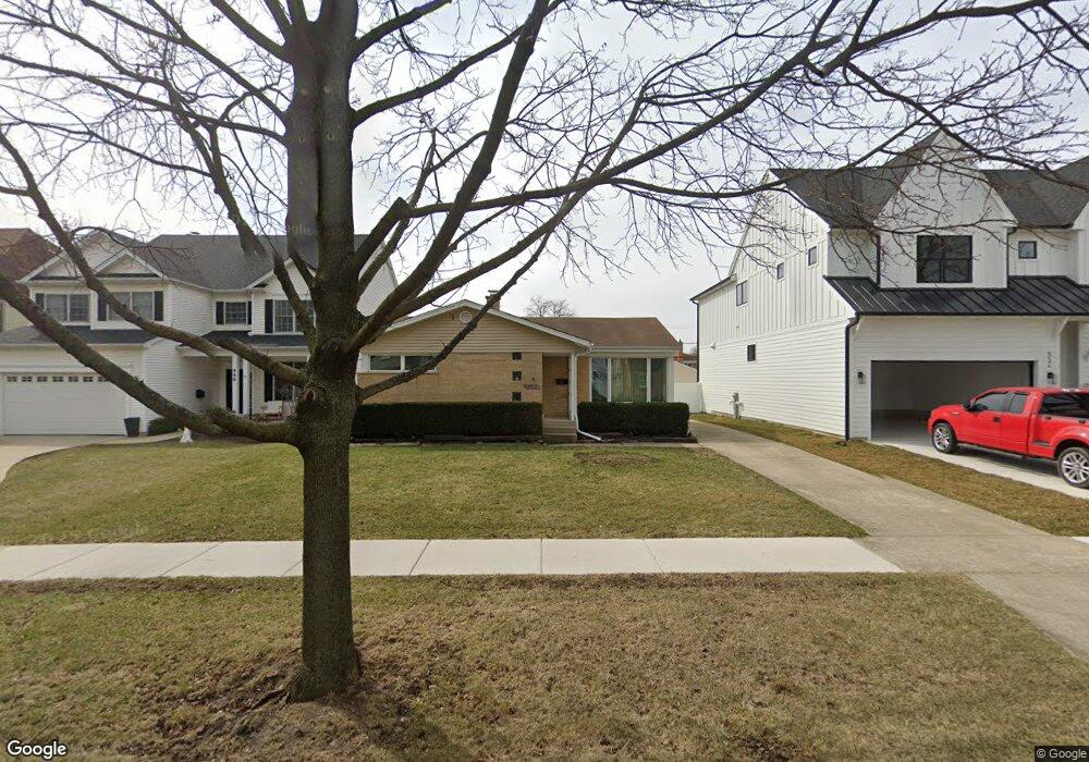 954 S Fairfield Ave, Elmhurst, IL 60126 - photo 1