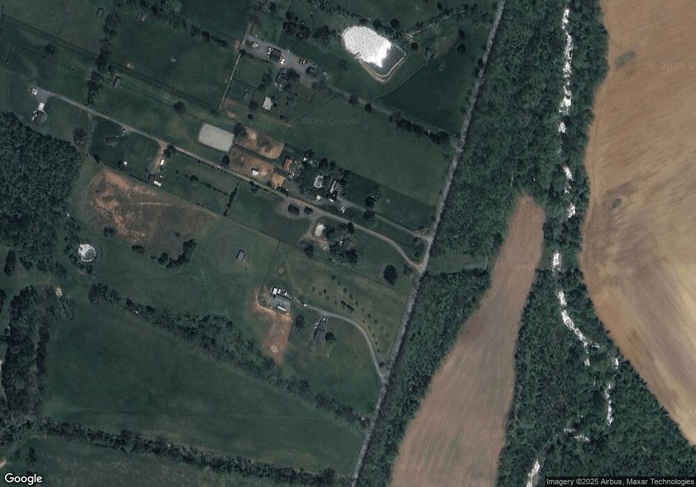 22737 Tail Race Rd, Aldie, VA 20105 - photo 1