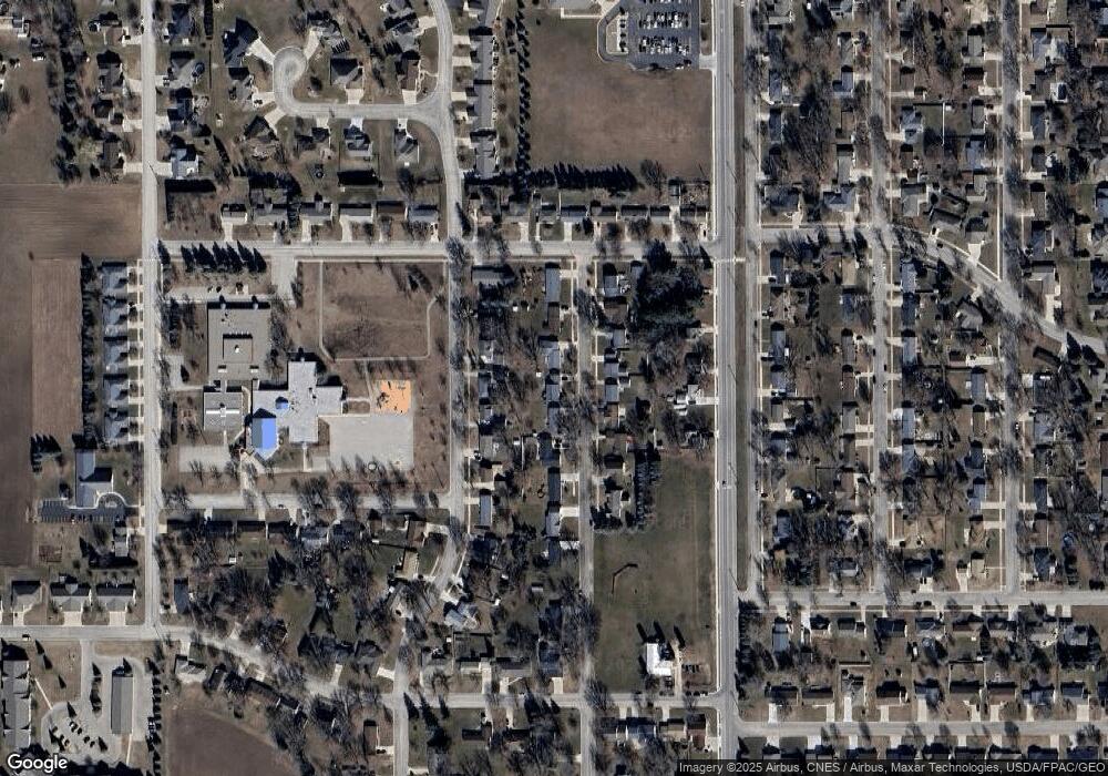 2006 13th St SW, Austin, MN 55912 - photo 1