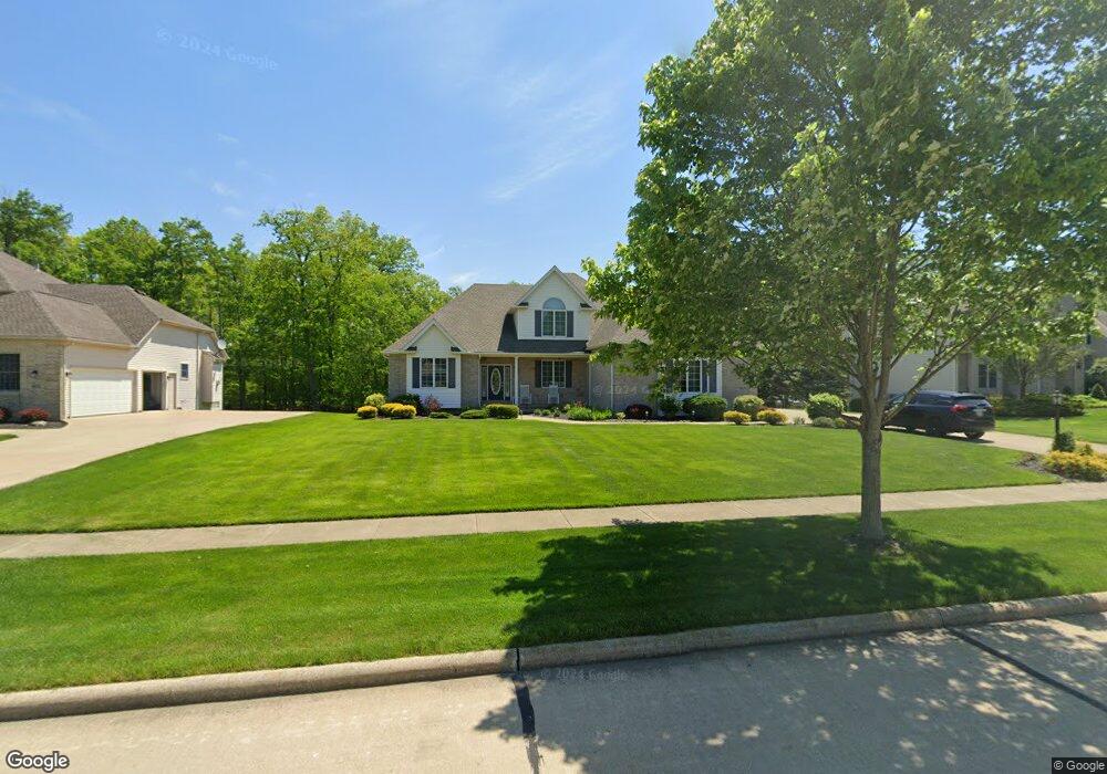 9621 Amberwood Ct, Broadview Heights, OH 44147 - photo 1