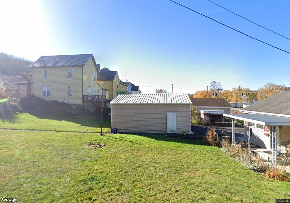 214 Blackburn St, West Newton, PA 15089 - photo 1