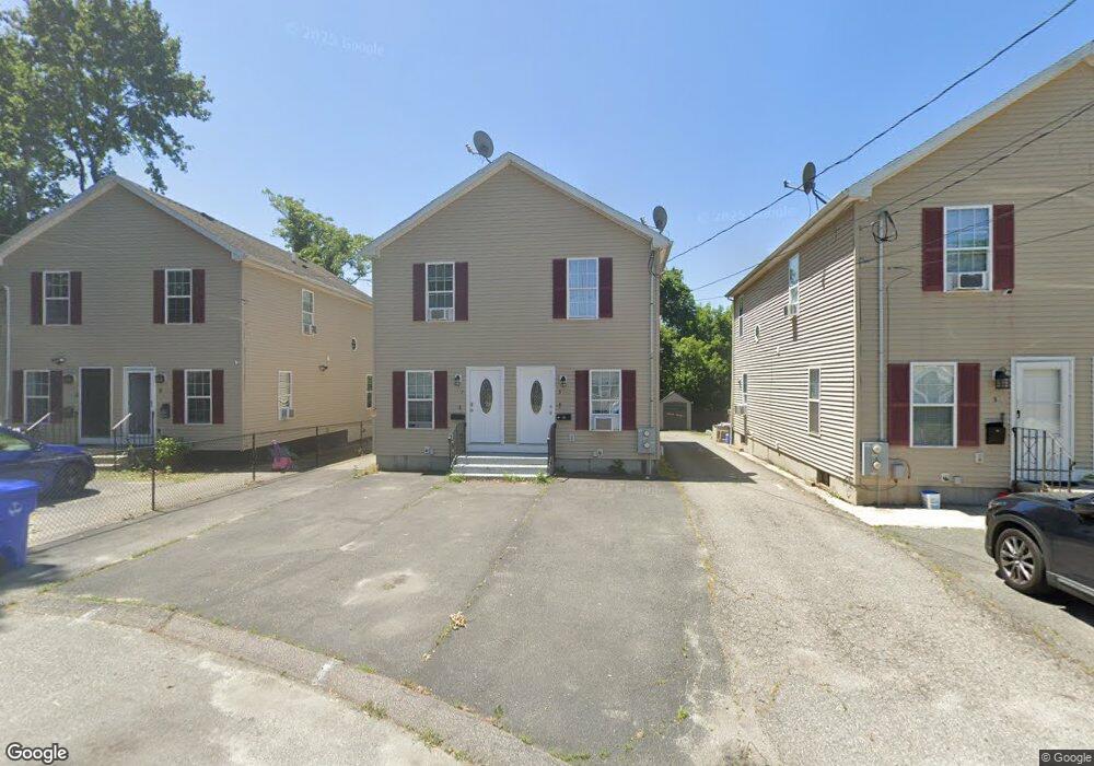5 Garvey Ct unit 2, Central Falls, RI 02863 - photo 1