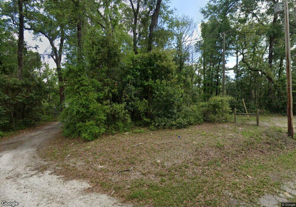 1701 SW Newark Dr, Fort White, FL 32038 - photo 1