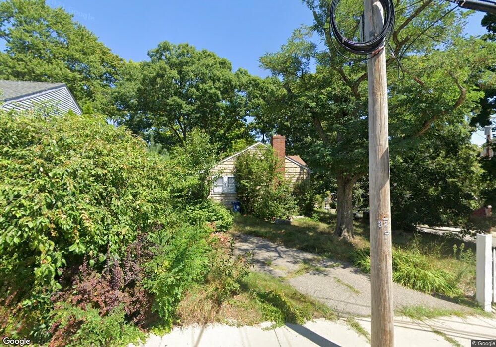 3 Franklin St, Hyde Park, MA 02136 - photo 1