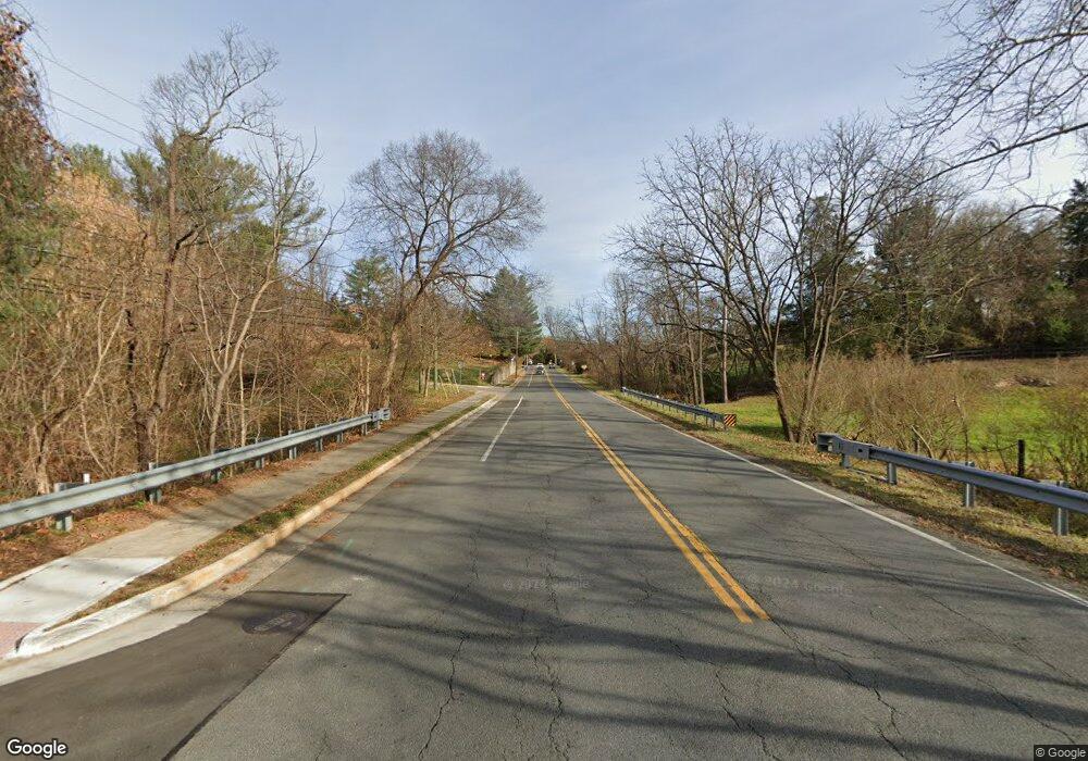 1103 W Washington St, Middleburg, VA 20117 - photo 1