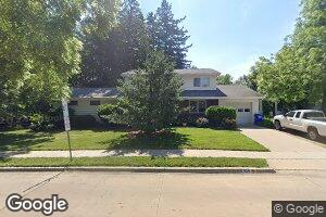 104 Sunset St, Iowa City, IA 52246
