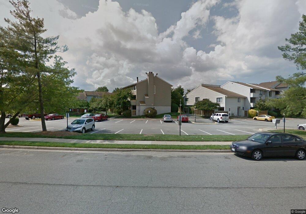 5770 Village Green Dr, Alexandria, VA 22309 - photo 1