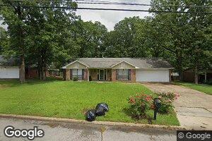906 Poplarville St, Tupelo, MS 38801