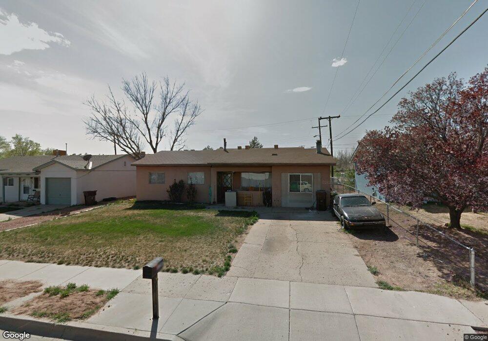 3903 Highland View Dr, Farmington, NM 87402 - photo 1