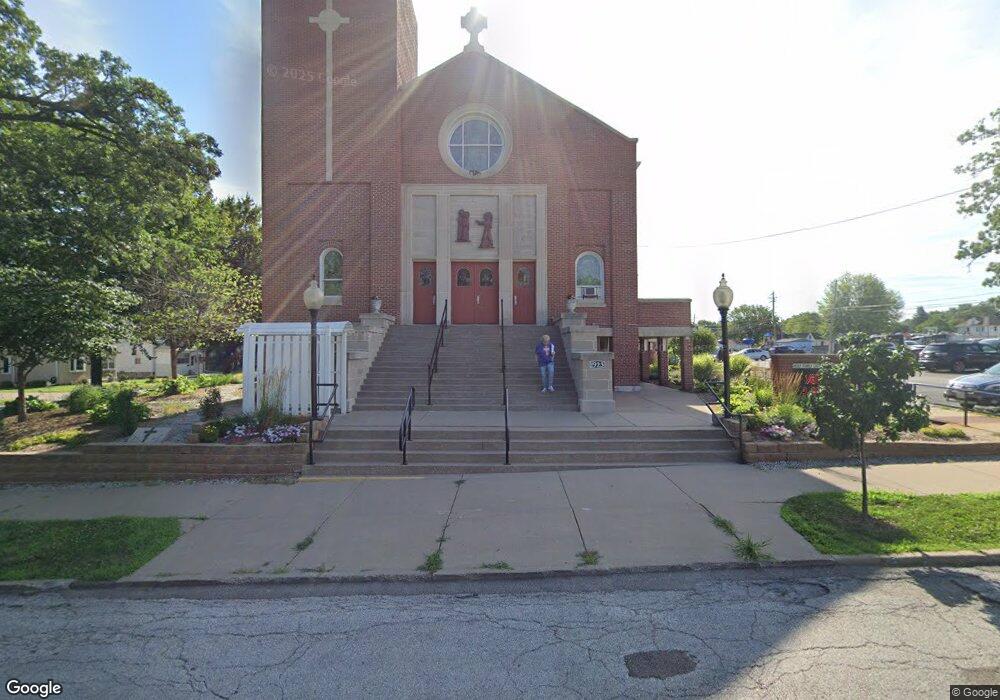 1923 N Fillmore St, Davenport, IA 52804 - photo 1