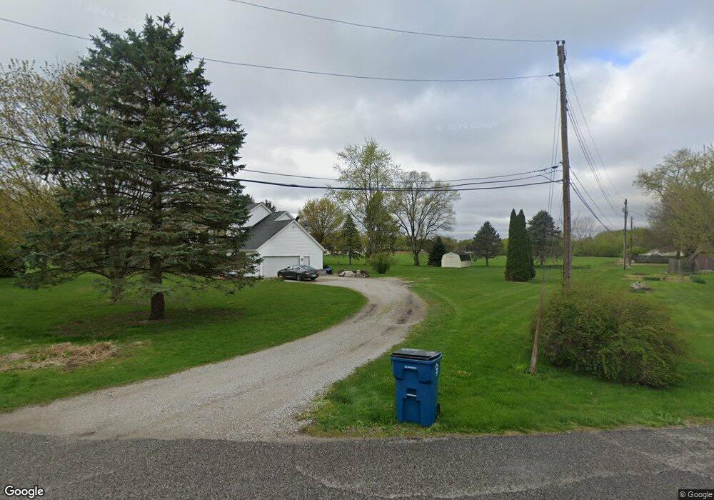 10320 Walnut St, Leo, IN 46765 - photo 1