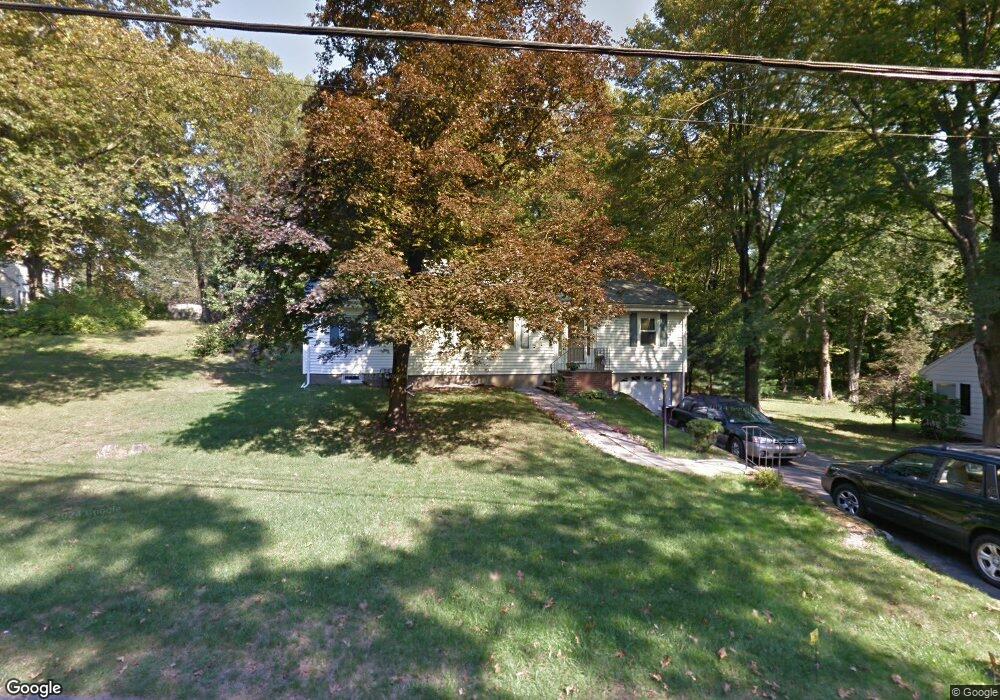 68 Duncklee Ave, Stoneham, MA 02180 - photo 1