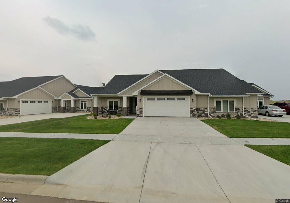 1803 S Daylight Dr, Sioux Falls, SD 57110 - photo 1