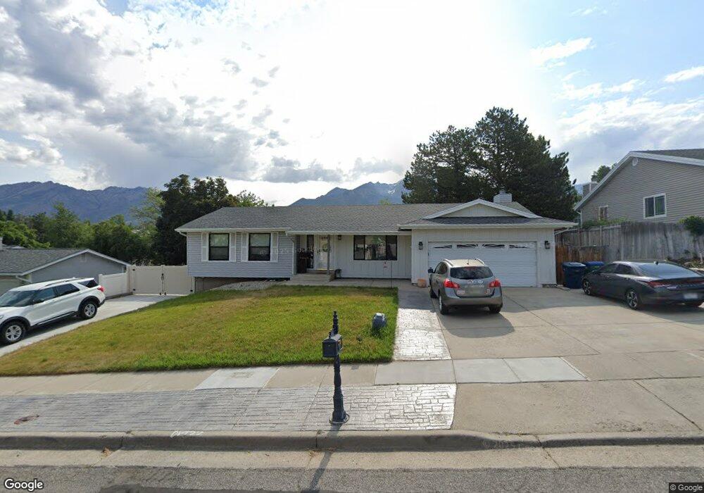 8657 S Piper Ln, Sandy, UT 84093 - photo 1