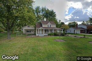 1077 Harris Rd, Sheffield Village, OH 44054