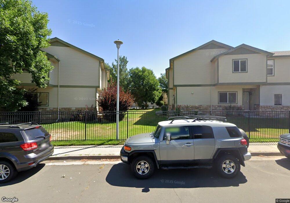 1206 S Idalia St unit B, Aurora, CO 80017 - photo 1