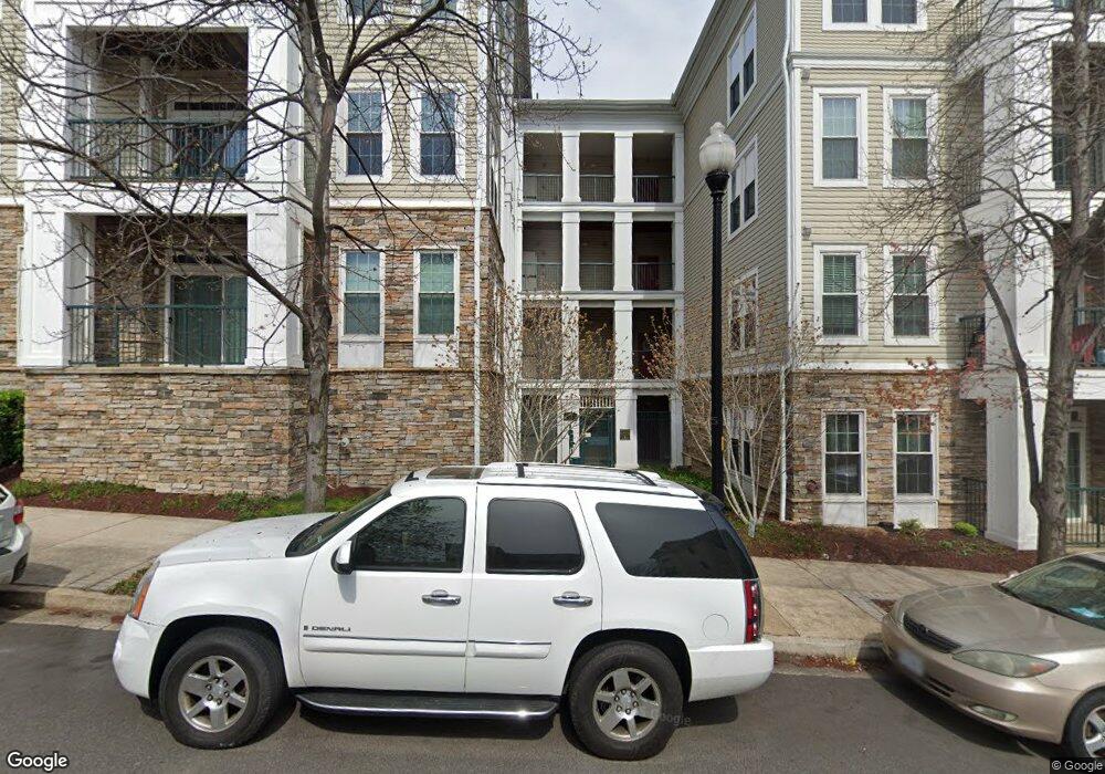 2321 25th St S unit 2205, Arlington, VA 22206 - photo 1
