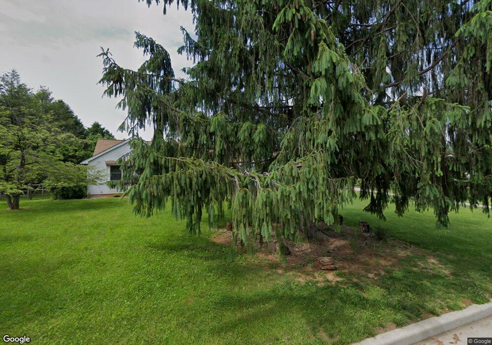 2406 Crestnoll Rd, Reisterstown, MD 21136 - photo 1