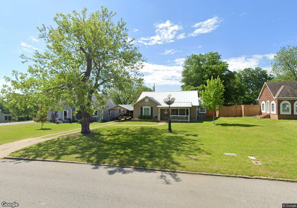 32 W Parnell St, Denison, TX 75020 - photo 1