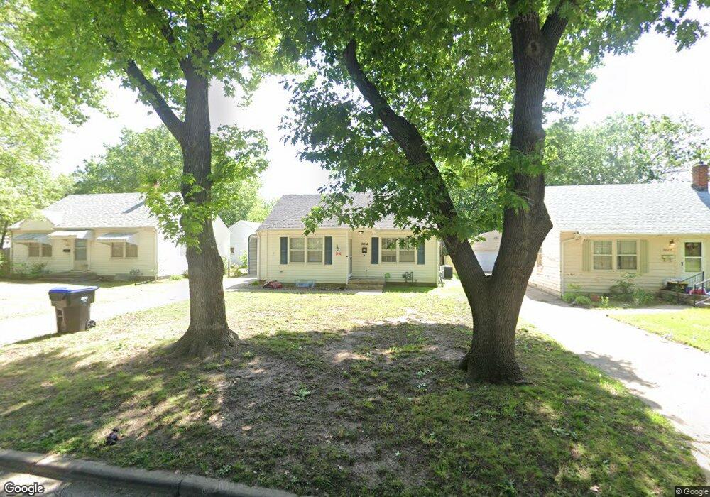 2004 SW Randolph Ave, Topeka, KS 66604 - photo 1