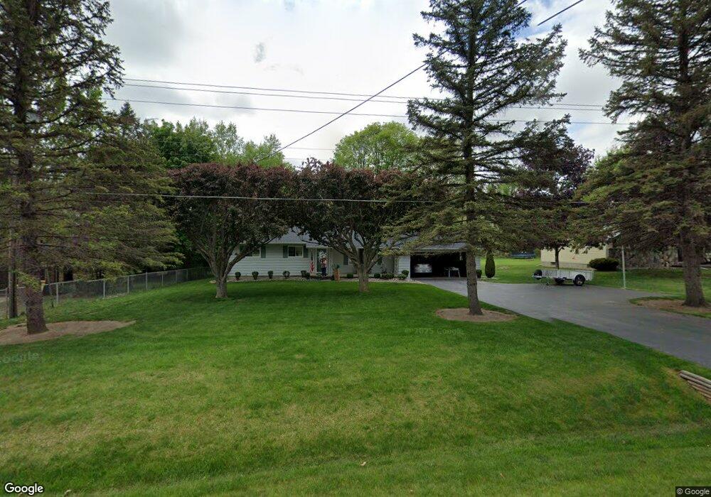 9451 Coldwater Rd, Flushing, MI 48433 - photo 1