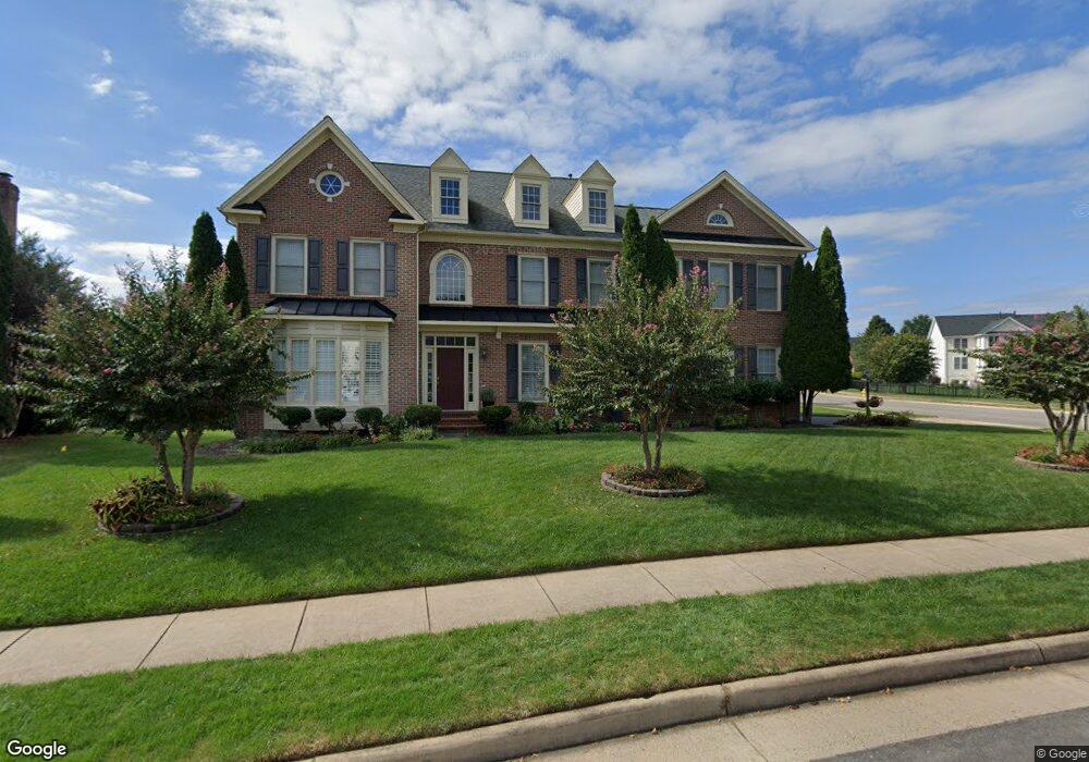 12818 Victory Lakes Loop, Bristow, VA 20136 - photo 1