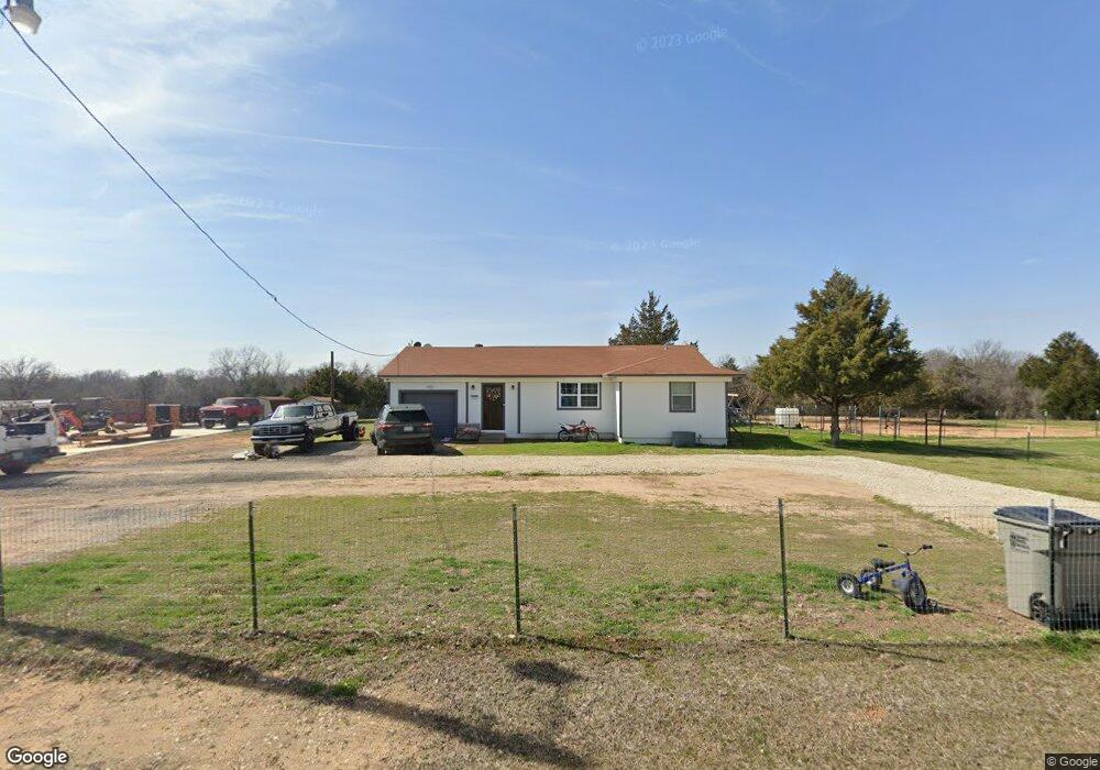 1635 Kay Ln, Azle, TX 76020 - photo 1