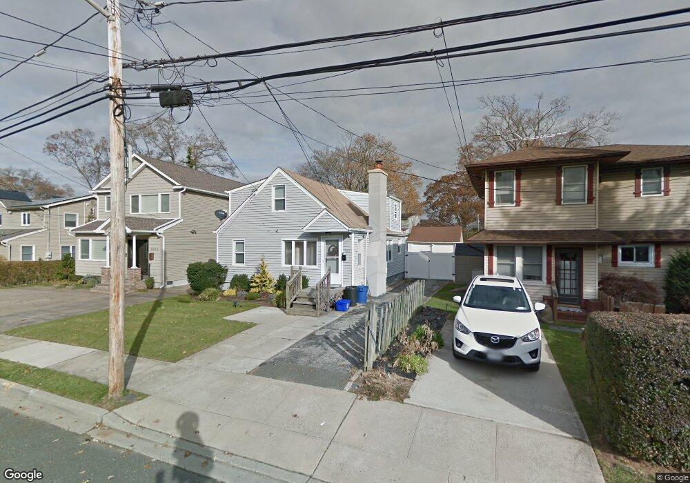 2867 Lenox Rd, Oceanside, NY 11572 - photo 1