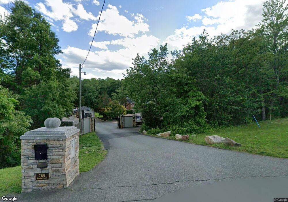 7451 Rosita Ct, Manassas, VA 20112 - photo 1