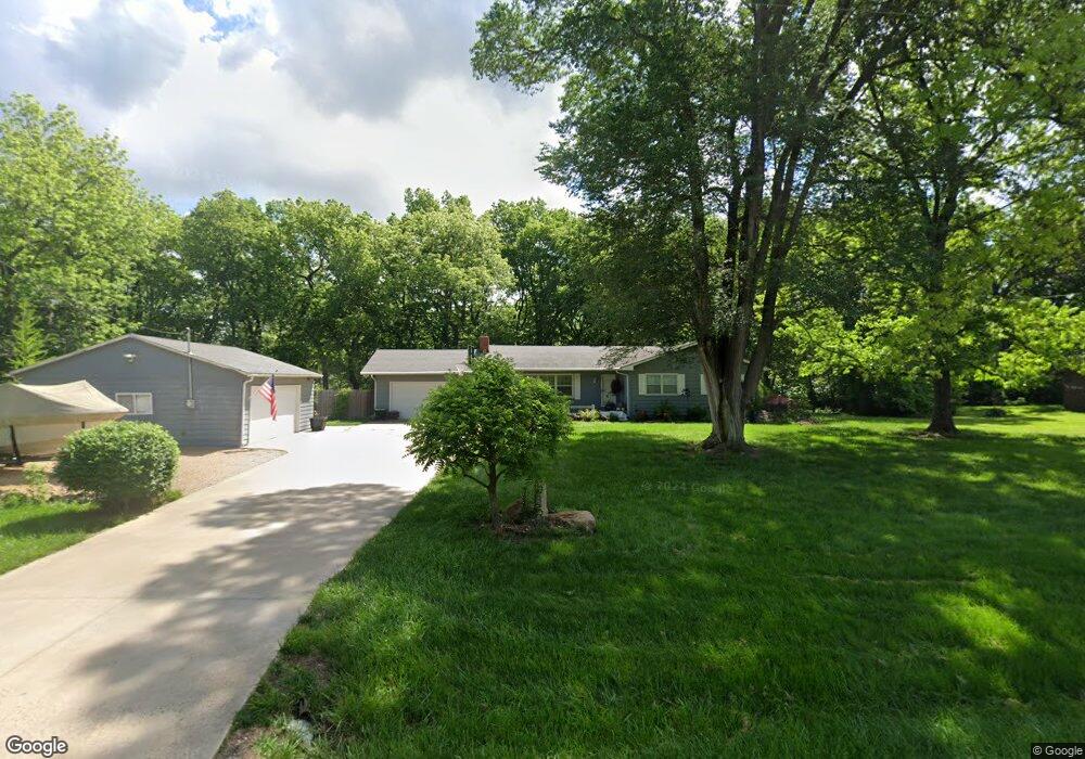 5136 SW Fairlawn Rd, Topeka, KS 66610 - photo 1